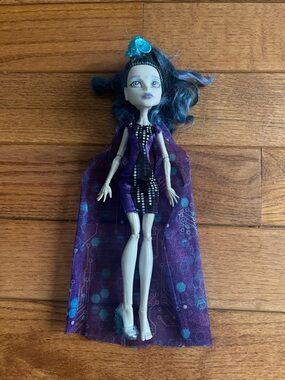 Monster High Boo York Elle Eedee